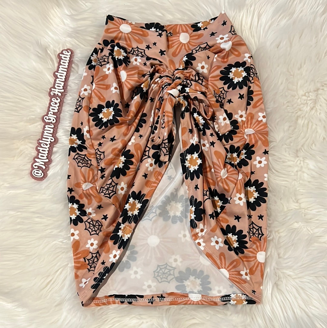 RTS Cinch Skirt store - M