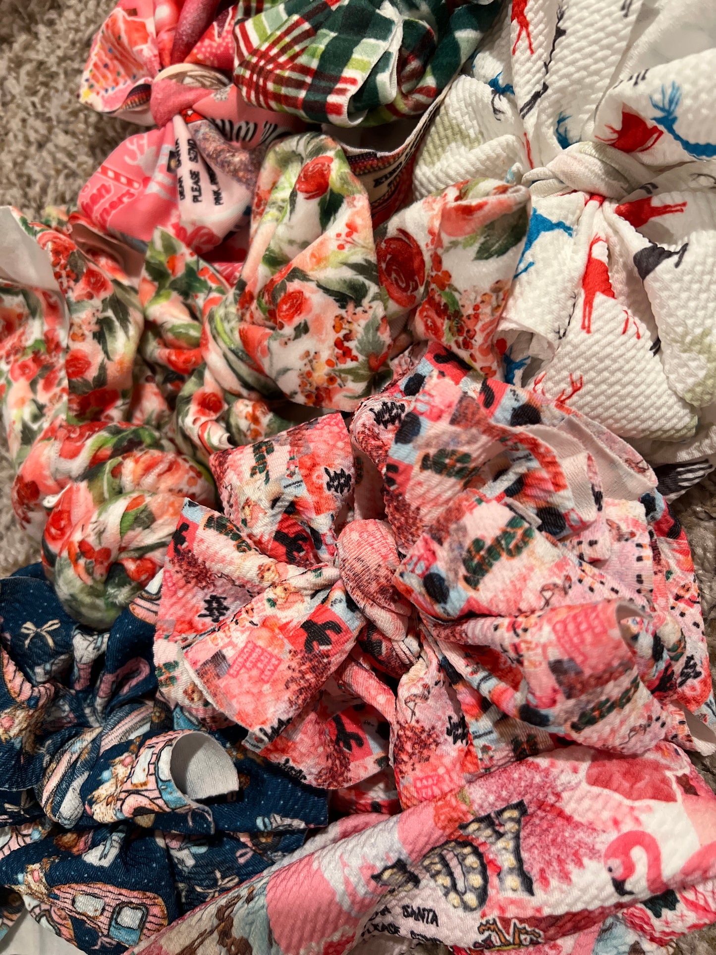 $3 Christmas mystery wraps- 6/12m size