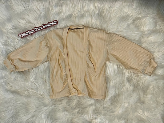 RTS- Cream Cardigan 2T or 5T